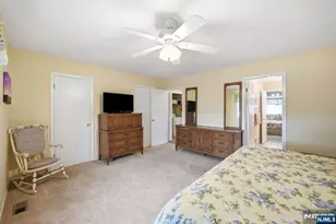 88 Metro Vista Dr, Hawthorne, NJ 07506 - Photo 28