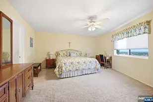 88 Metro Vista Dr, Hawthorne, NJ 07506 - Photo 26