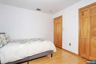 140 Prospect St, Hasbrouck Heights, NJ 07604 - Photo 18