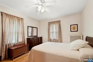 520 Dewey Ave, Cliffside Park, NJ 07010 - Photo 14