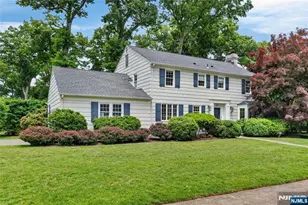 241 Avondale Rd, Ridgewood, NJ 07450 - Photo 2