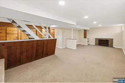 346 E Woodland Road, New Milford, NJ 07646 - Photo 28