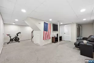 62 Fells Rd, Verona, NJ 07044 - Photo 36