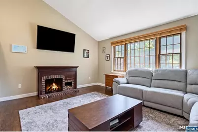 12 River Road, Jefferson Township, NJ 07438 - Photo 2