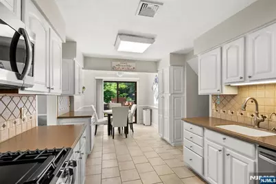 21 Baron Road, West Milford, NJ 07480 - Photo 6