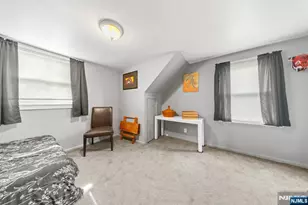 72 Robertson Ave, Hawthorne, NJ 07506 - Photo 32