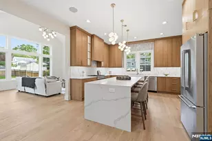 20 Hampton Terrace, Livingston, NJ 07039 - Photo 10