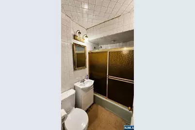 14 Madison Street, North Arlington, NJ 07031 - Photo 8