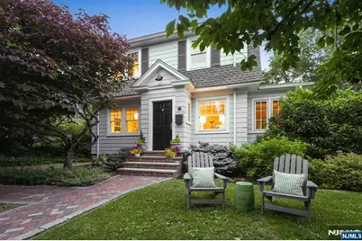 20 Euclid Place, Montclair, NJ 07042 - Photo 1