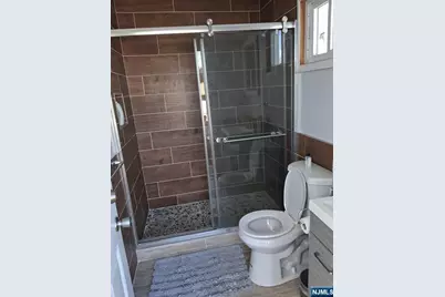 437-439 Buffalo Avenue, Paterson, NJ 07503 - Photo 10