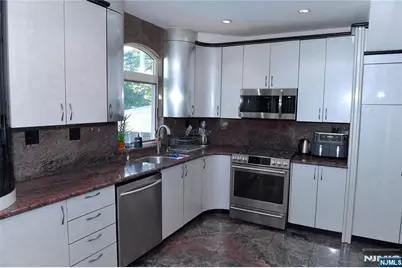 3-07 Dorothy Street, Fair Lawn, NJ 07410 - Photo 12