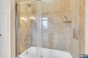 467 Summit, Hackensack, NJ 07601 - Photo 18