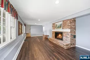 376 Lakeview Dr, Wyckoff Township, NJ 07481 - Photo 22