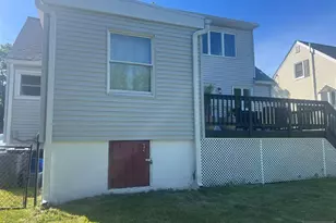 6 Cedar St, Pompton Lakes, NJ 07442 - Photo 2