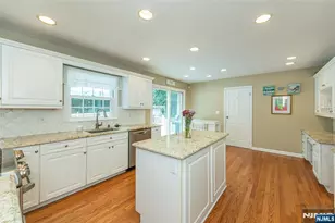 7 Natalie, West Caldwell, NJ 07006 - Photo 14