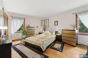 17 River Dr, Elmwood Park, NJ 07407 - Photo 12