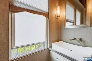169 Vermont Ave, Newark, NJ 07106 - Photo 8