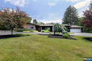 30 Bogert Rd, Montville Township, NJ 07058 - Photo 2