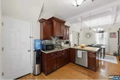 65 Franklin Road, Teaneck Township, NJ 07666 - Photo 14