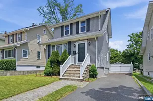 65 Franklin Rd, Teaneck Township, NJ 07666 - Photo 2