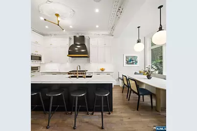 157 10th Street, Hoboken, NJ 07030 - Photo 10