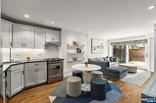 157 10th St, Hoboken, NJ 07030 - Photo 32