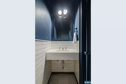 157 10th Street, Hoboken, NJ 07030 - Photo 14