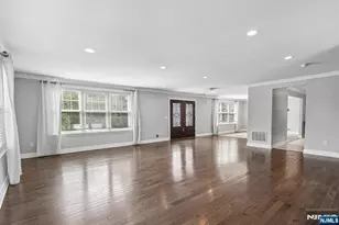 45 Wilmore Rd, Little Falls Township, NJ 07424 - Photo 8