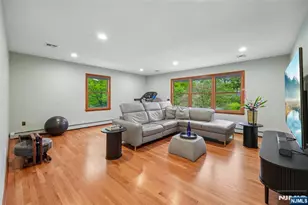 720 Maxwell Pl, Ridgewood, NJ 07450 - Photo 24