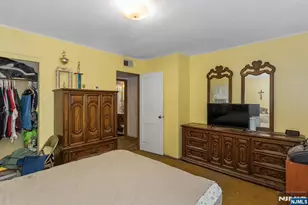 44 Bergen Dr, Little Falls Township, NJ 07424 - Photo 12