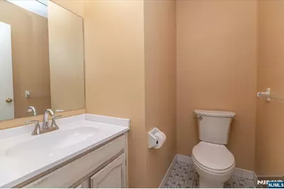 23 Foxboro Lane E #E, West Milford, NJ 07480 - Photo 8