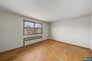 21 Lexington Ave, Wallington, NJ 07057 - Photo 16