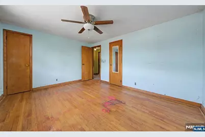 21 Lexington Avenue, Wallington, NJ 07057 - Photo 24