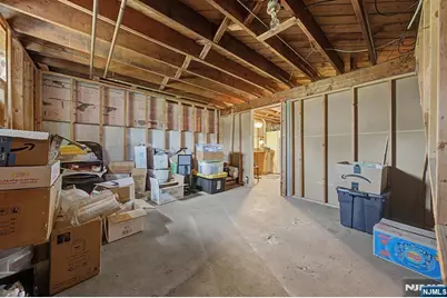 21 Lexington Avenue, Wallington, NJ 07057 - Photo 28