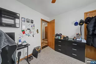 21 Lexington Ave, Wallington, NJ 07057 - Photo 8