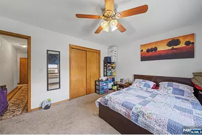 21 Lexington Avenue, Wallington, NJ 07057 - Photo 12