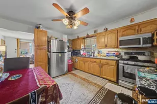 21 Lexington Ave, Wallington, NJ 07057 - Photo 6