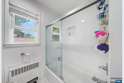 21 Lexington Avenue, Wallington, NJ 07057 - Photo 14