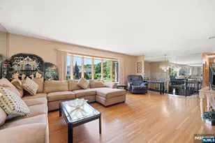383 Talbot Dr, Fairfield, NJ 07004 - Photo 8