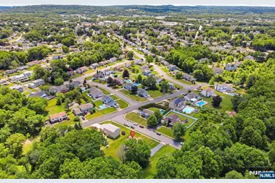 383 Talbot Drive, Fairfield, NJ 07004 - Photo 46