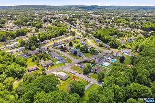 383 Talbot Dr, Fairfield, NJ 07004 - Photo 46
