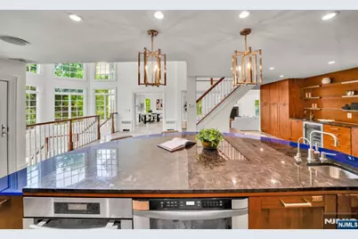 312 Saw Mill Lane, Wyckoff Township, NJ 07481 - Photo 22