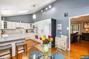19 Falcon Pl, Wayne, NJ 07470 - Photo 10