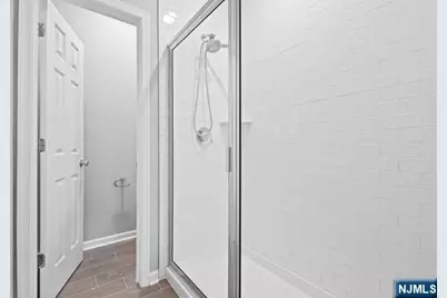 2 Arnold Drive 5301 #5301, Wood Ridge, NJ 07075 - Photo 24