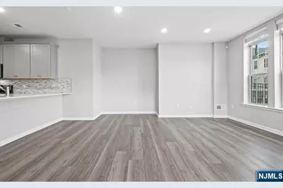 2 Arnold Drive 5301 #5301, Wood Ridge, NJ 07075 - Photo 8