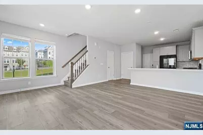 2 Arnold Drive 5301 #5301, Wood Ridge, NJ 07075 - Photo 6