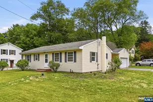 427 Warwick Turnpike, West Milford, NJ 07421 - Photo 30