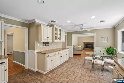 27 Chestnut Avenue, Old Tappan, NJ 07675 - Photo 18