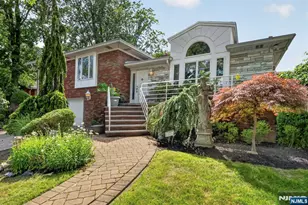 1230 Duncan Rd, Fort Lee, NJ 07024 - Photo 44