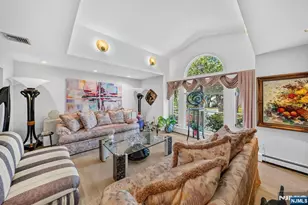 1230 Duncan Rd, Fort Lee, NJ 07024 - Photo 6